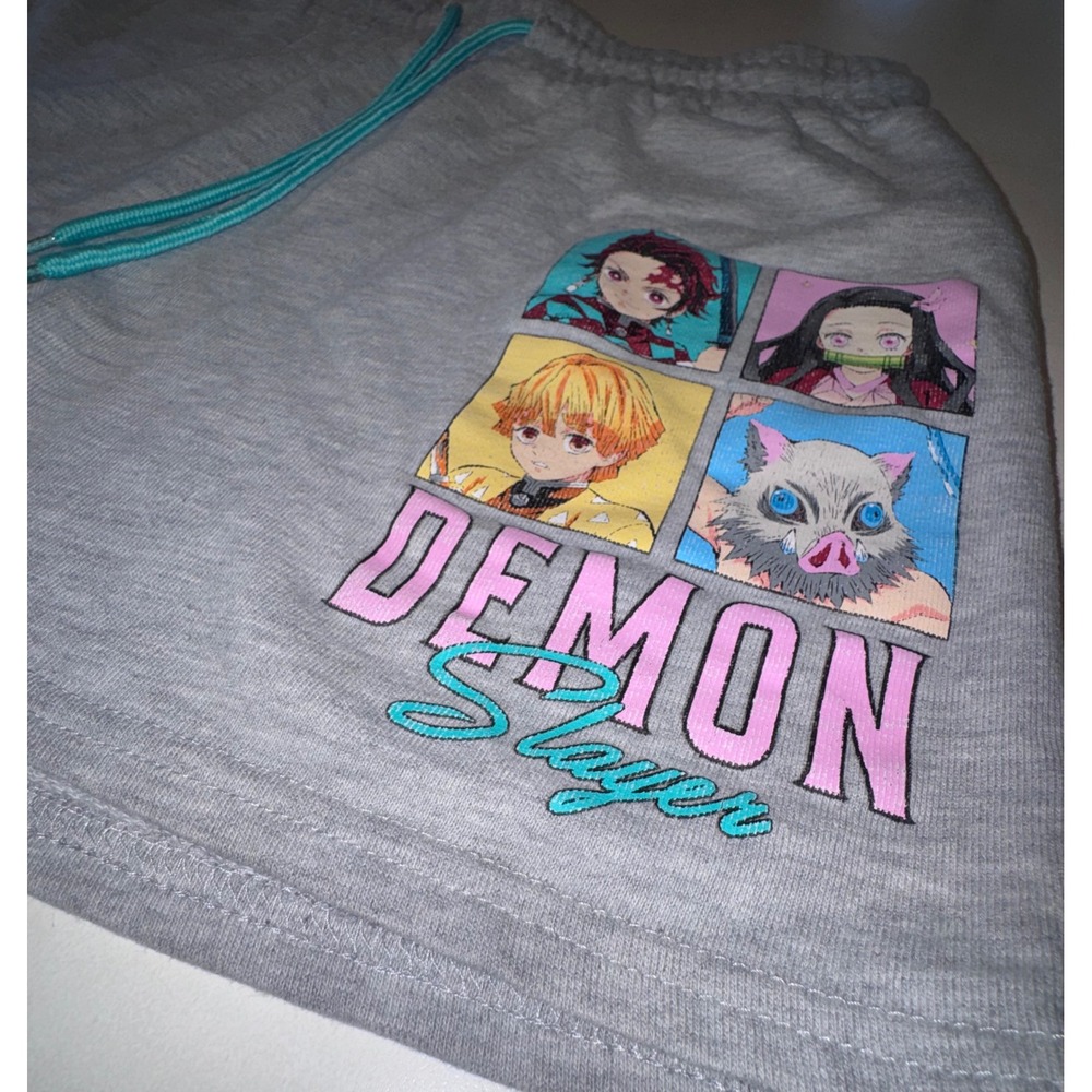 Demon Slayer Anime Graphic Sweat Shorts Heather Gray Tanjiro Nezuko Size Medium